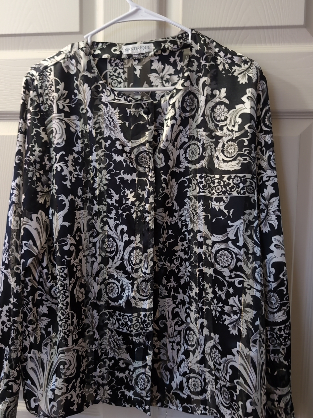 Matinique Black & White Floral Button-Up Blouse